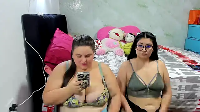 samybenson online show from December 3, 3:43 pm