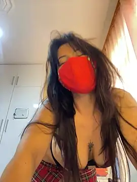 White-Petite online show from April 23, 12:29 pm