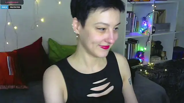Snapshot of MartaBounty chatting on February 28, 9:38 pm MartaBounty online show from February 28, 9:38 pm
