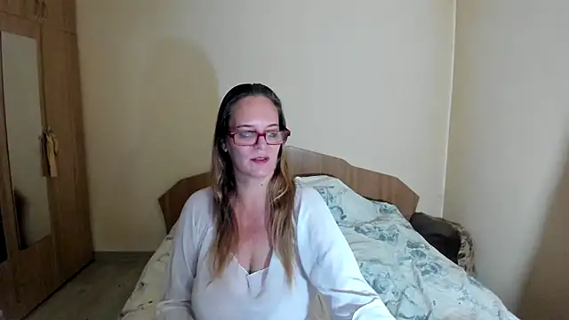 HardWildNipples online show from October 12, 4:17 pm