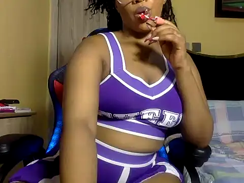 BOOTYBANGER24xx online show from April 5, 2:25 pm