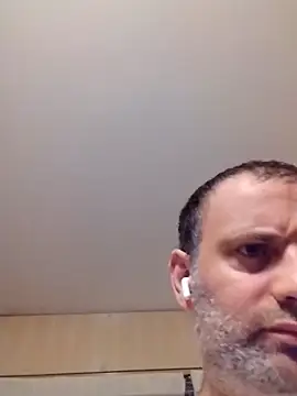 Snapshot of Perv10 chatting on December 22, 9:42 pm Perv10 online show from December 22, 9:42 pm