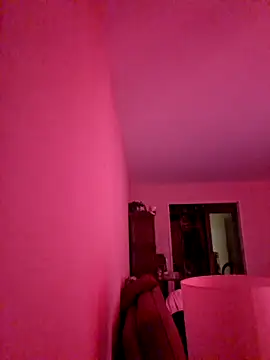 Snapshot of Perv10 chatting on October 21, 3:51 am Perv10 online show from October 21, 3:51 am