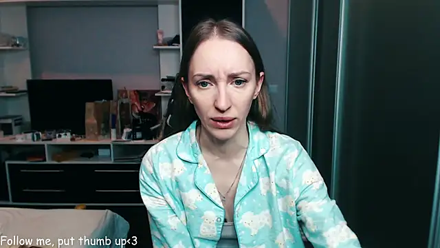 Snapshot of Natalimeowks chatting on February 9, 7:38 am Natalimeowks online show from February 9, 7:38 am