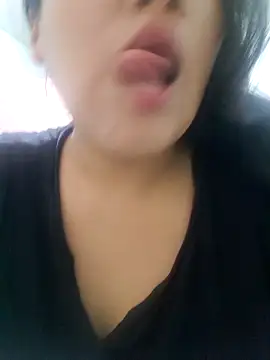 Snapshot of Kalani_Engel chatting on January 21, 6:45 pm Kalani Engel online show from January 21, 6:45 pm