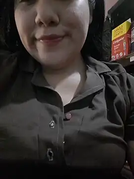 Snapshot of Kalani_Engel chatting on November 9, 3:49 am Kalani Engel online show from November 9, 3:49 am