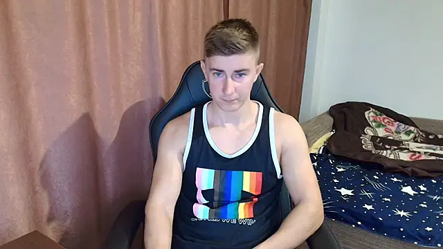 Todhorny9873 online show from January 10, 4:44 am