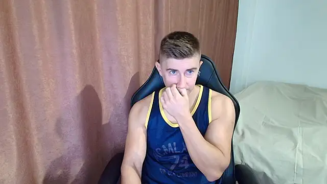 Todhorny9873 online show from January 16, 5:33 am