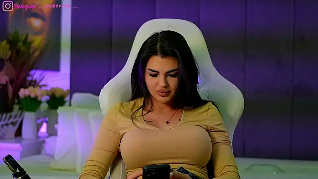 Snapshot of perfectt33n chatting on November 22, 4:50 pm perfectt33n online show from November 22, 4:50 pm