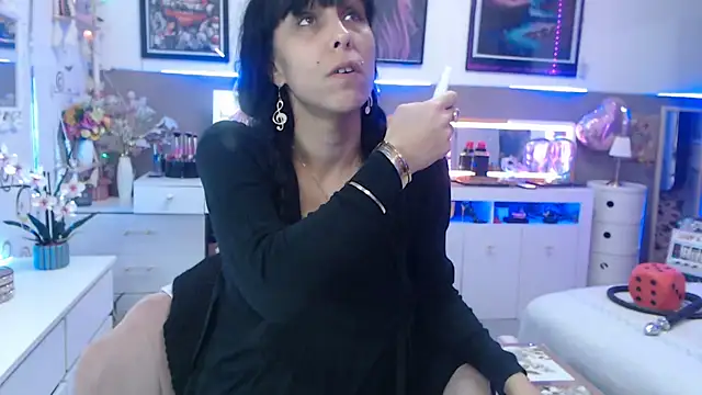 misscectito13 online show from February 23, 1:53 pm