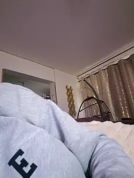 Snapshot of misscectito13 chatting on October 25, 9:50 am misscectito13 online show from October 25, 9:50 am