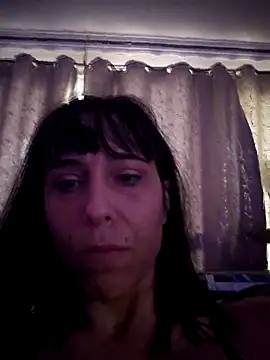 Snapshot of misscectito13 chatting on October 31, 2:29 pm misscectito13 online show from October 31, 2:29 pm