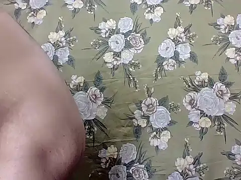 Snapshot of sarathchandru chatting on October 25, 10:15 pm sarathchandru online show from October 25, 10:15 pm