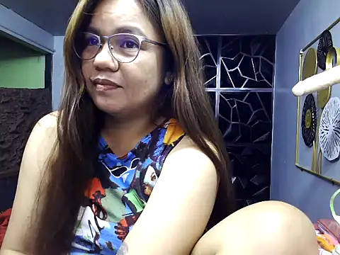 ambersmile online show from March 20, 3:25 pm