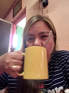 ambersmile online show from November 23, 1:49 am