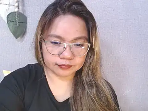 ambersmile online show from March 14, 12:50 am