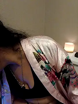 Snapshot of PichyPrettyPussy chatting on December 30, 9:37 am PichyPrettyPussy online show from December 30, 9:37 am