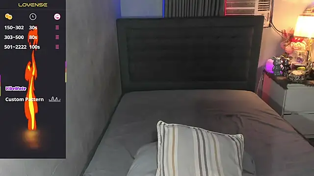 Snapshot of PrettyYoungHugeCockTS chatting on February 27, 2:33 am PrettyYoungHugeCockTS online show from February 27, 2:33 am