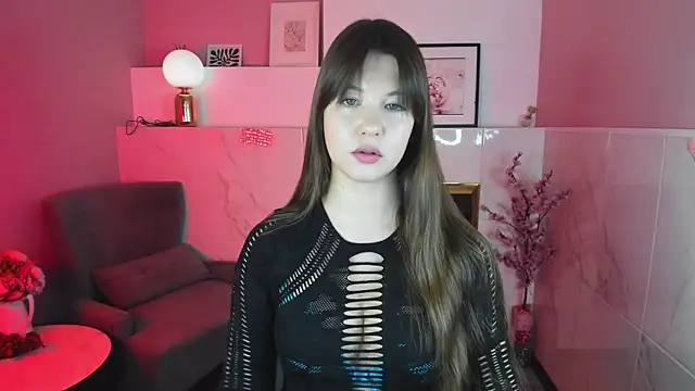 ElizaMild online show from November 4, 1:32 pm