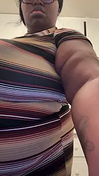 Snapshot of Anni123lol@xh chatting on November 8, 11:47 pm Anni123lolxh online show from November 8, 11:47 pm