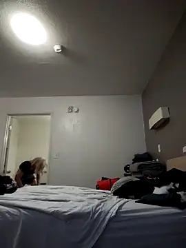 lilcdbitch online show from February 14, 5:25 pm