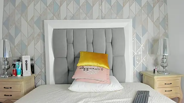 Snapshot of Princsgirl_ chatting on March 2, 6:15 pm Princsgirl online show from March 2, 6:15 pm