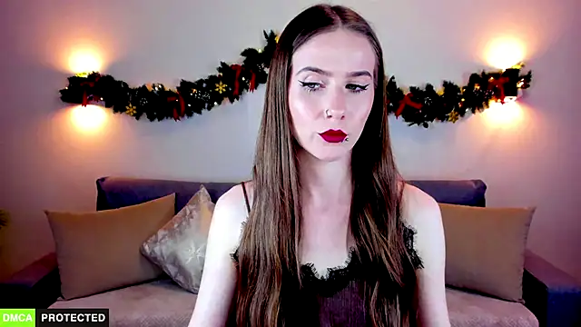 TheWoman   online show from January 7, 7:16 pm