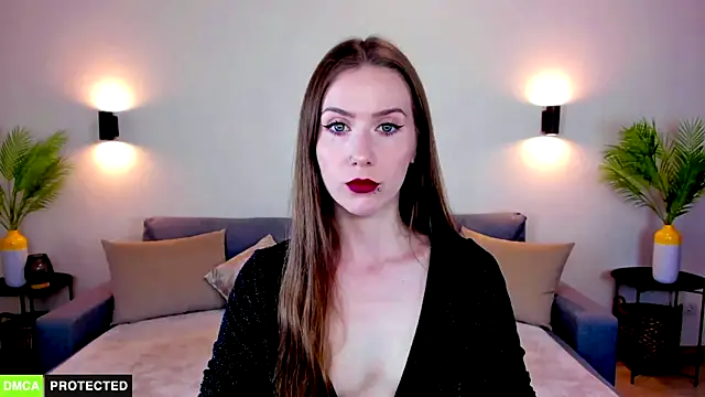 Snapshot of TheWoman__ chatting on July 7, 10:52 am TheWoman online show from July 7, 10:52 am