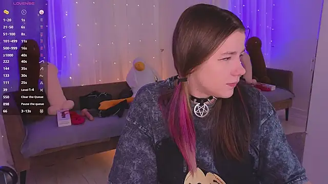 Mira Falls online show from March 21, 8:19 am