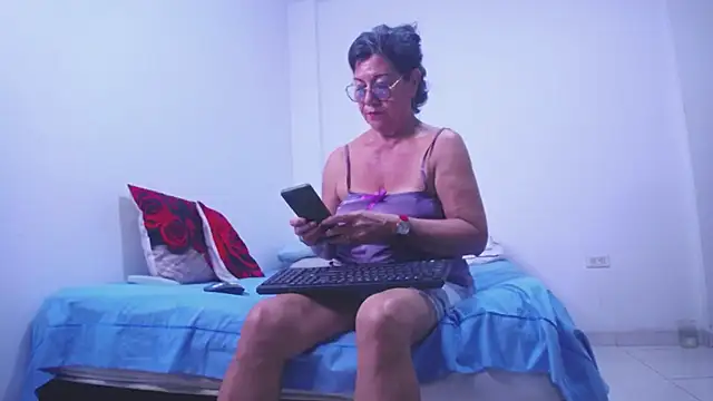 sexycristina 2 online show from December 19, 2:24 pm