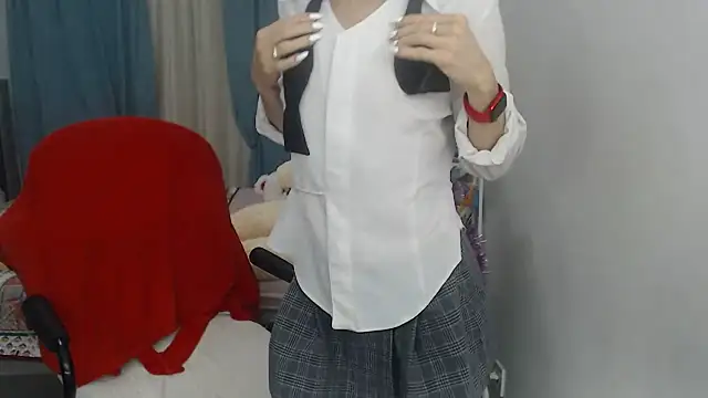 LuxuryNika online show from January 4, 6:51 pm