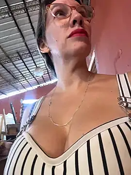 Gatitacarlita online show from March 12, 11:49 am