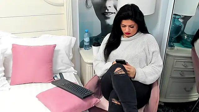 Snapshot of Heidix chatting on January 16, 4:07 am Heidix online show from January 16, 4:07 am