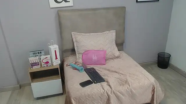 valevicious online show from October 21, 7:03 pm