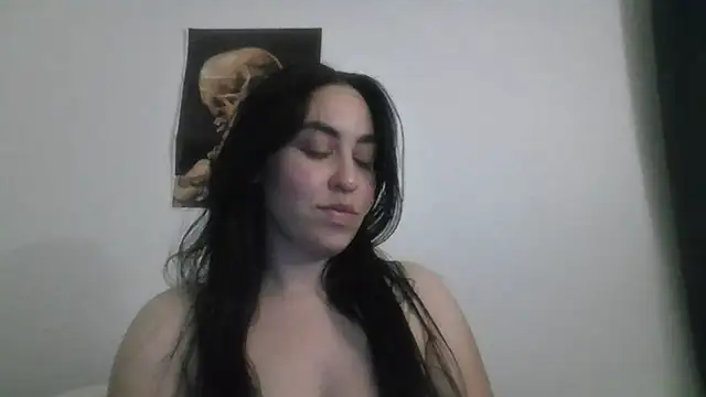 Snapshot of WetFlower69 chatting on July 14, 2:05 am WetFlower69 online show from July 14, 2:05 am