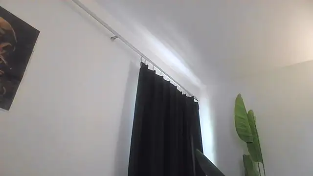 Snapshot of WetFlower69 chatting on July 15, 1:05 pm WetFlower69 online show from July 15, 1:05 pm