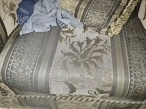 Snapshot of robertocastillo-2017 chatting on September 9, 3:28 am robertocastillo-2017 online show from September 9, 3:28 am