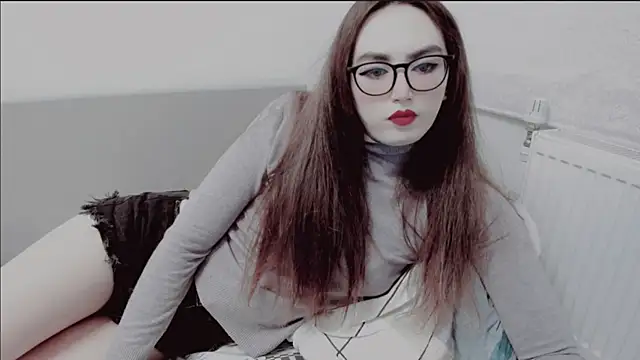 Snapshot of MinniMaksy chatting on March 16, 3:58 am MinniMaksy online show from March 16, 3:58 am
