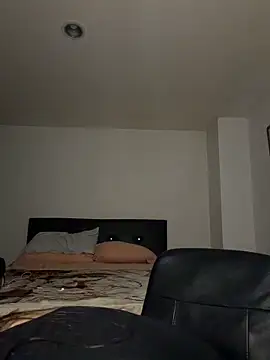 swrennn19 online show from November 27, 1:07 am