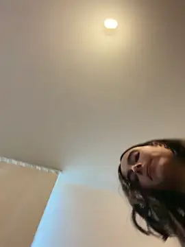 swrennn19 online show from April 26, 9:34 pm