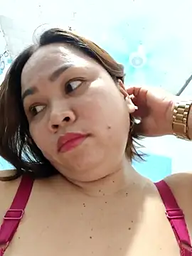 XXLorie 02 online show from November 29, 11:02 am