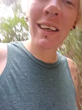 PinkTheHawk online show from March 15, 4:35 am