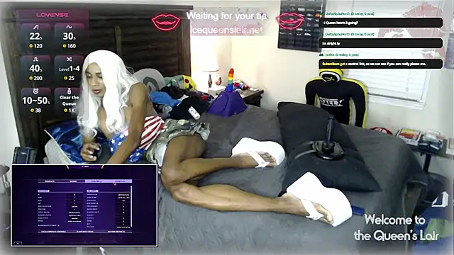 Snapshot of QueenofWhiteIce chatting on January 7, 4:50 am QueenofWhiteIce online show from January 7, 4:50 am