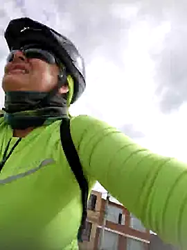 Snapshot of emma_tour chatting on December 12, 3:16 pm emma tour online show from December 12, 3:16 pm