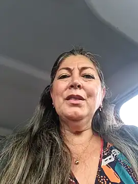 Snapshot of emma_tour chatting on December 16, 2:27 pm emma tour online show from December 16, 2:27 pm