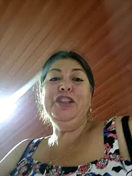 Snapshot of emma_tour chatting on December 23, 2:39 pm emma tour online show from December 23, 2:39 pm