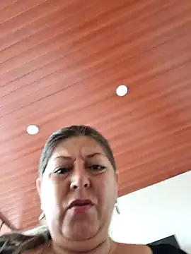 Snapshot of emma_tour chatting on January 2, 9:18 pm emma tour online show from January 2, 9:18 pm