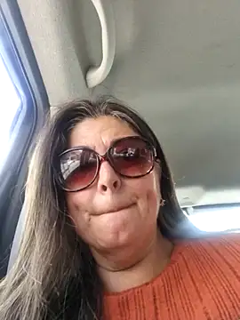 Snapshot of emma_tour chatting on January 21, 6:34 pm emma tour online show from January 21, 6:34 pm