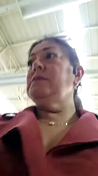 Snapshot of emma_tour chatting on February 6, 10:10 pm emma tour online show from February 6, 10:10 pm