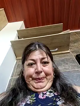 Snapshot of emma_tour chatting on February 17, 6:15 pm emma tour online show from February 17, 6:15 pm